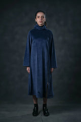 Long-Sleeve Velvet Dress With Zipper